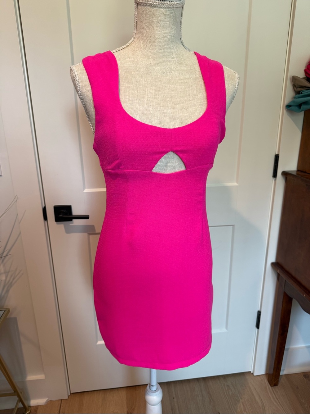 Tobi Hot Pink Open Back Bodycon Mini Dress Size Small